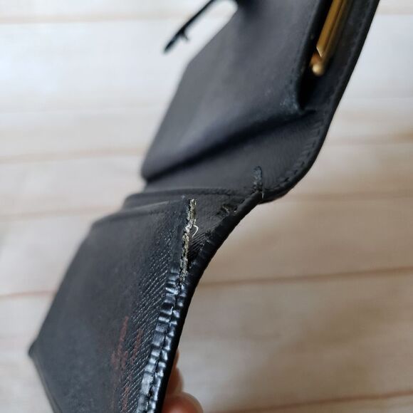 Louis Vuitton Epi Leather Bifold Long Wallet Black Luxury Designer - Picture 16 of 16